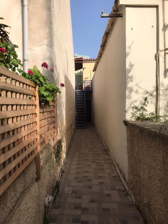 Cozy One-Bedroom Apartment In Halepa, Chania 하니아 외부 사진